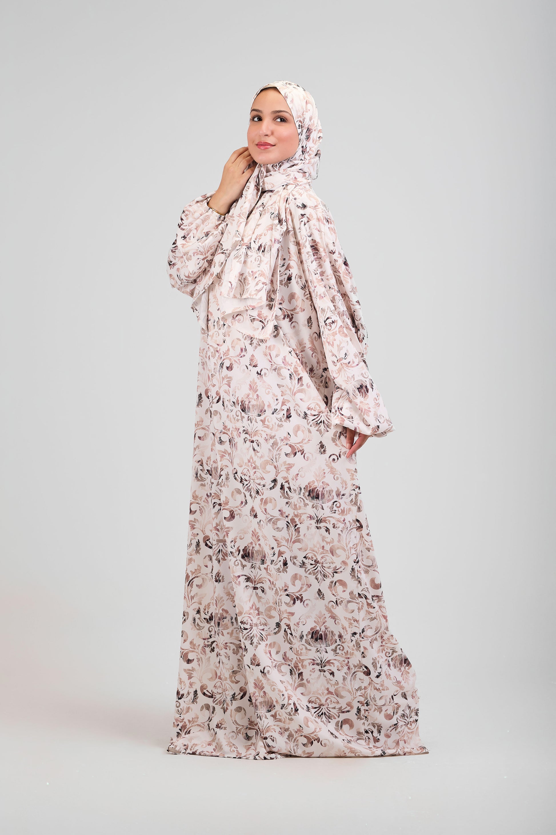 Reqah soft twill