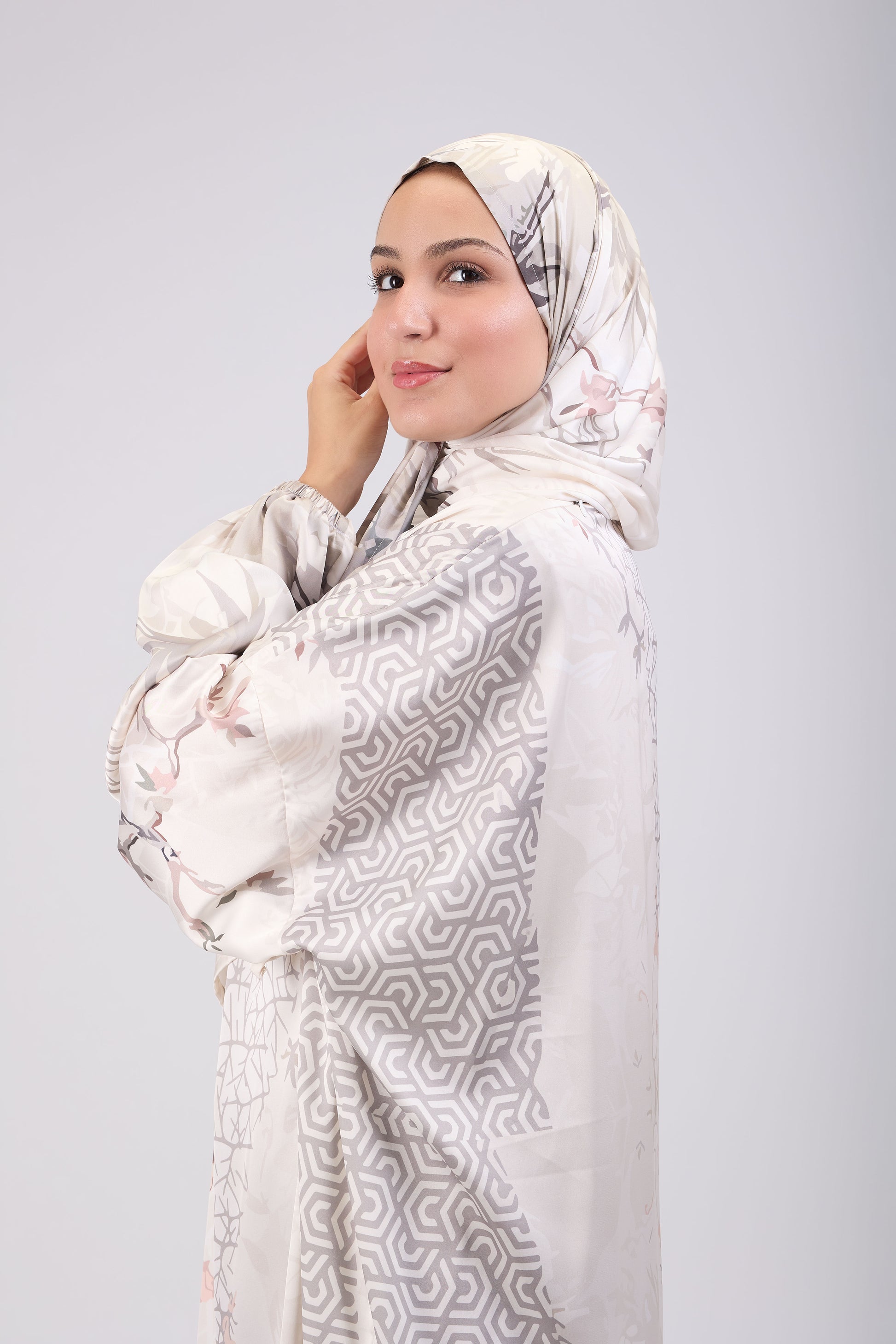 Bariq printed satin