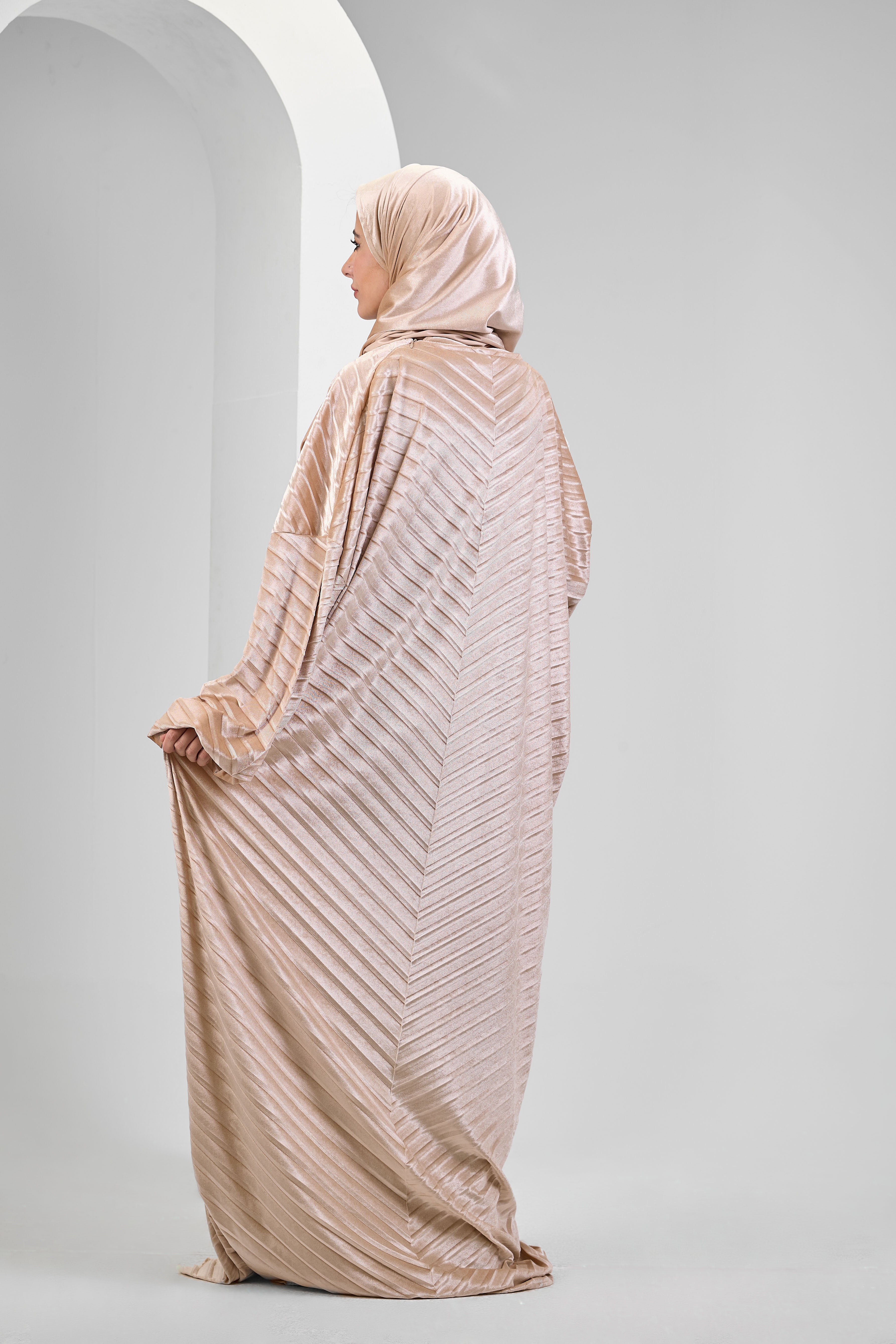 Beige Velvet pleated