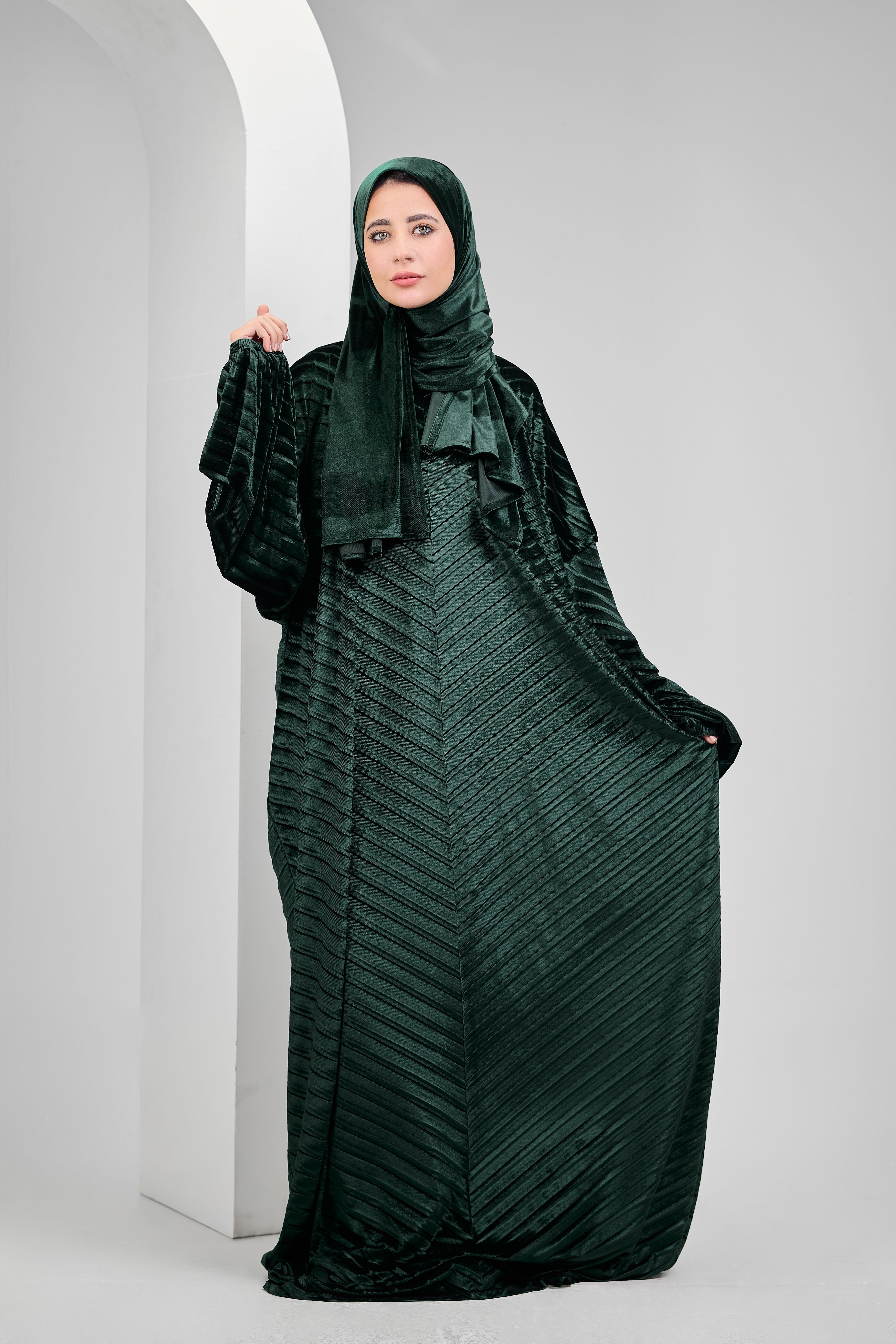 Dark olive Velvet pleated