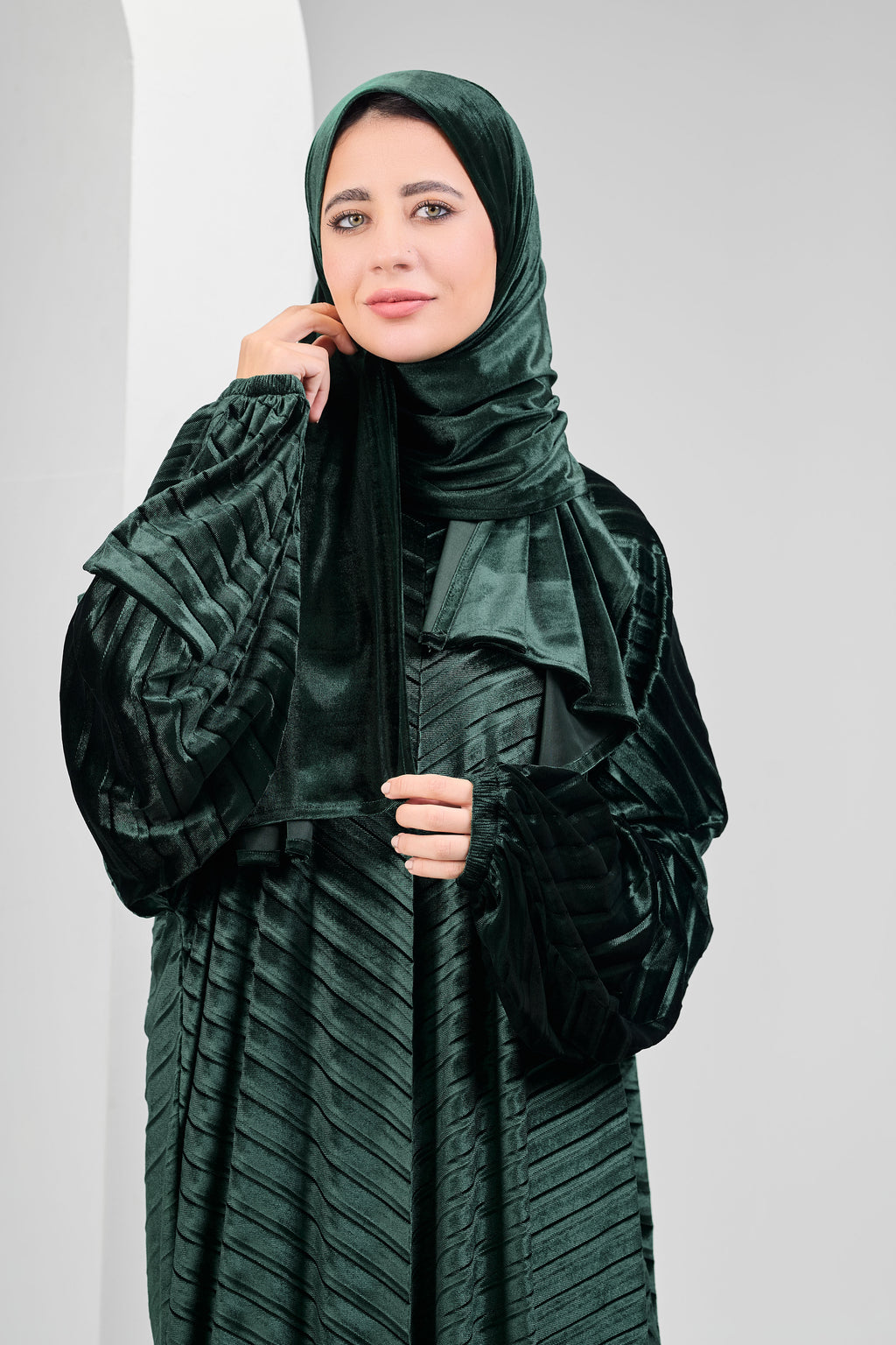 Dark olive Velvet pleated