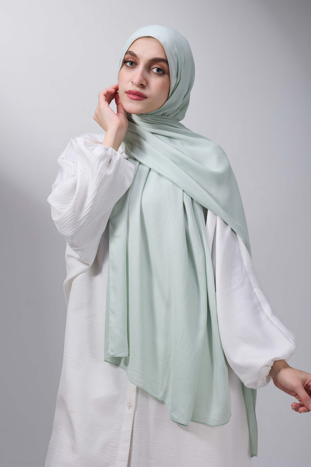 Pistachio Elegance