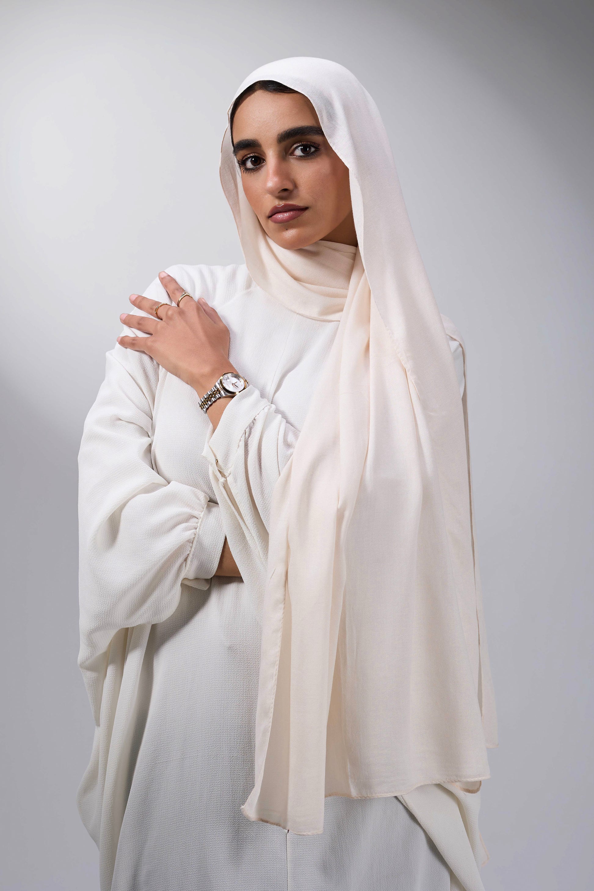 Warm White Elegance