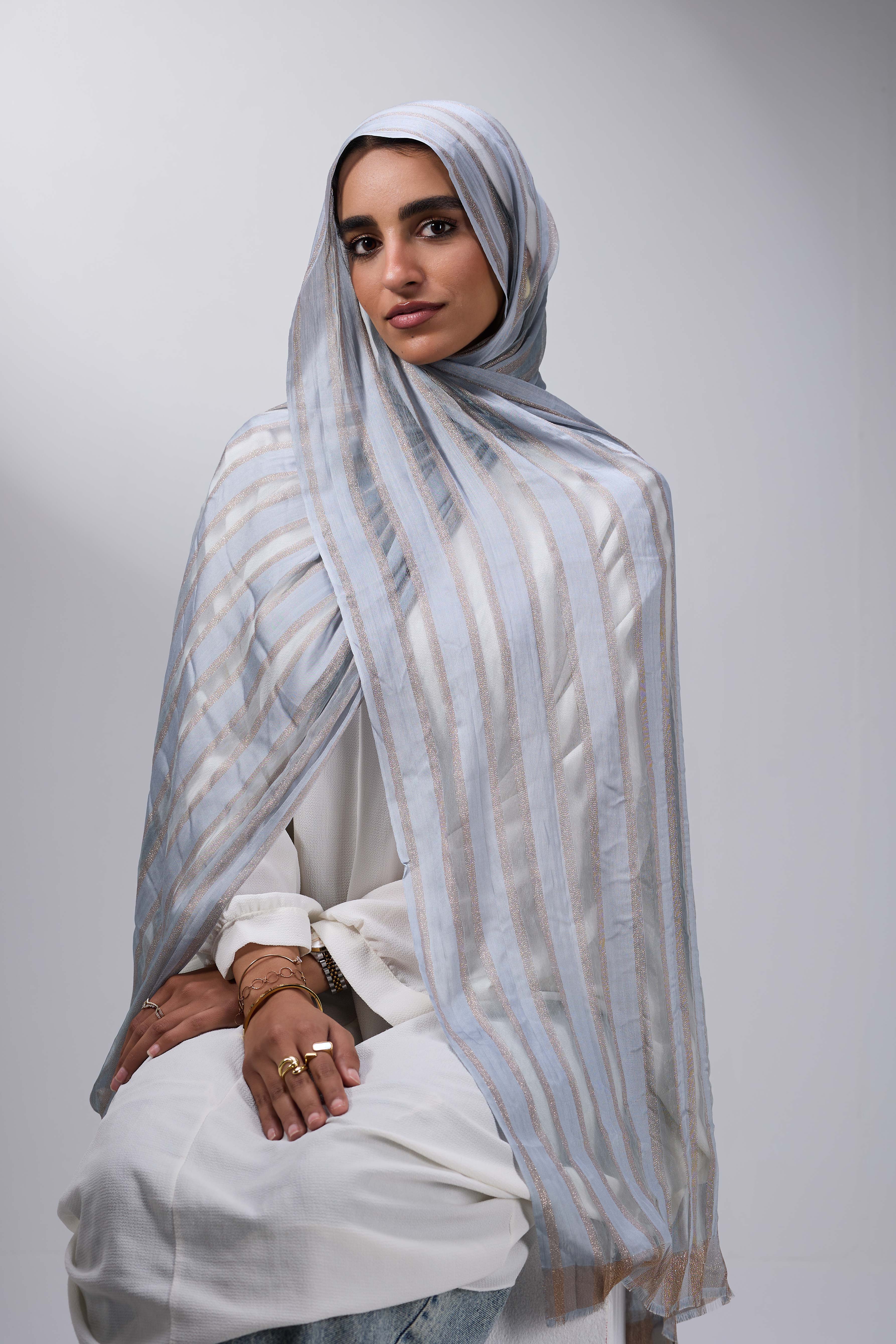 Concrete Gold Satin shash