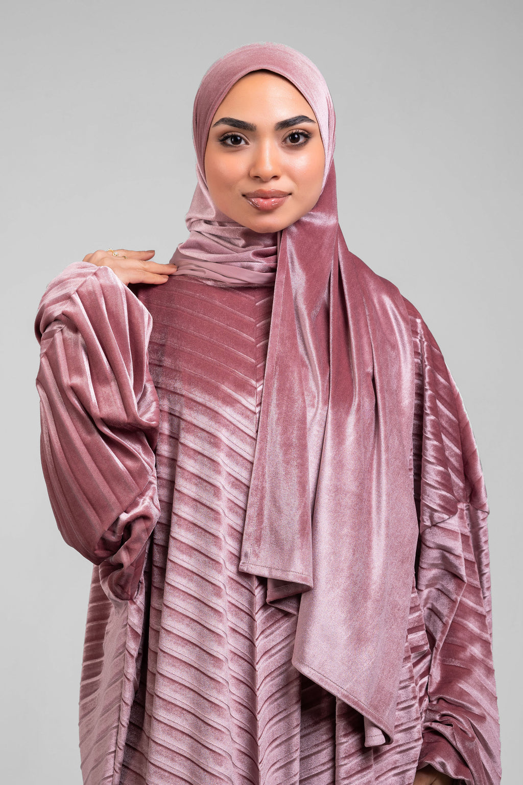 Rose Velvet pleated