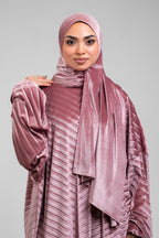 Rose Velvet pleated