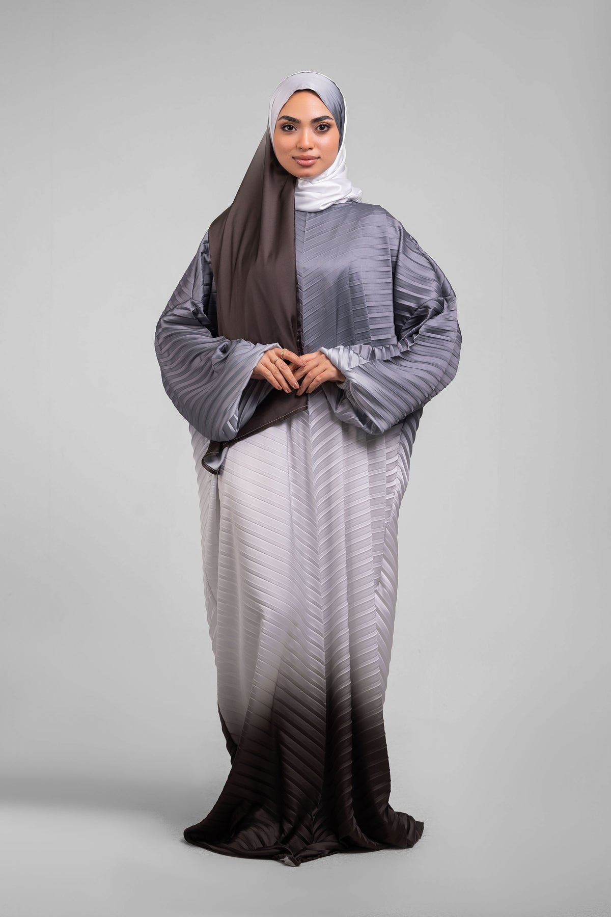 Grey to olive Pleated Satin