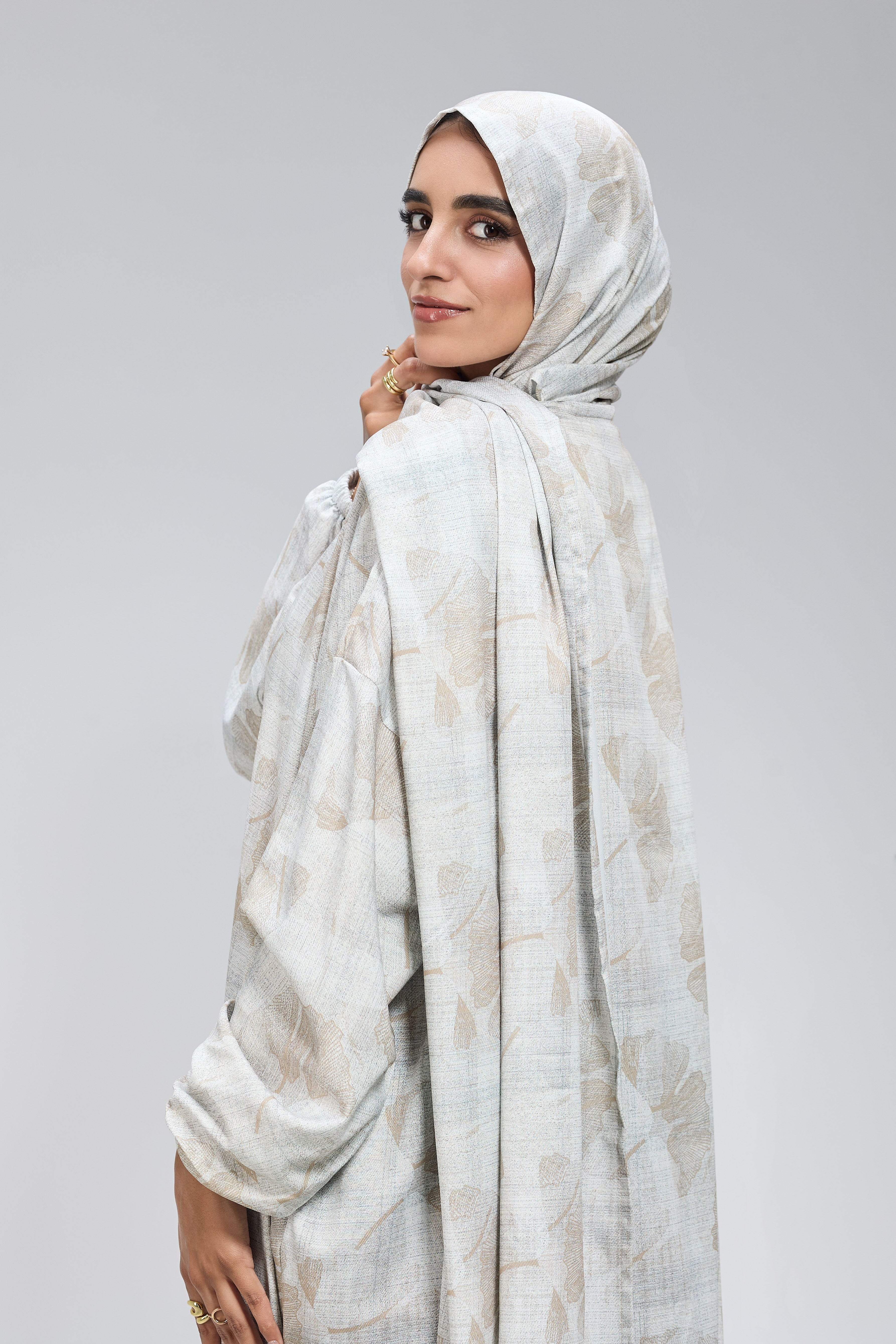 Yusr soft twill