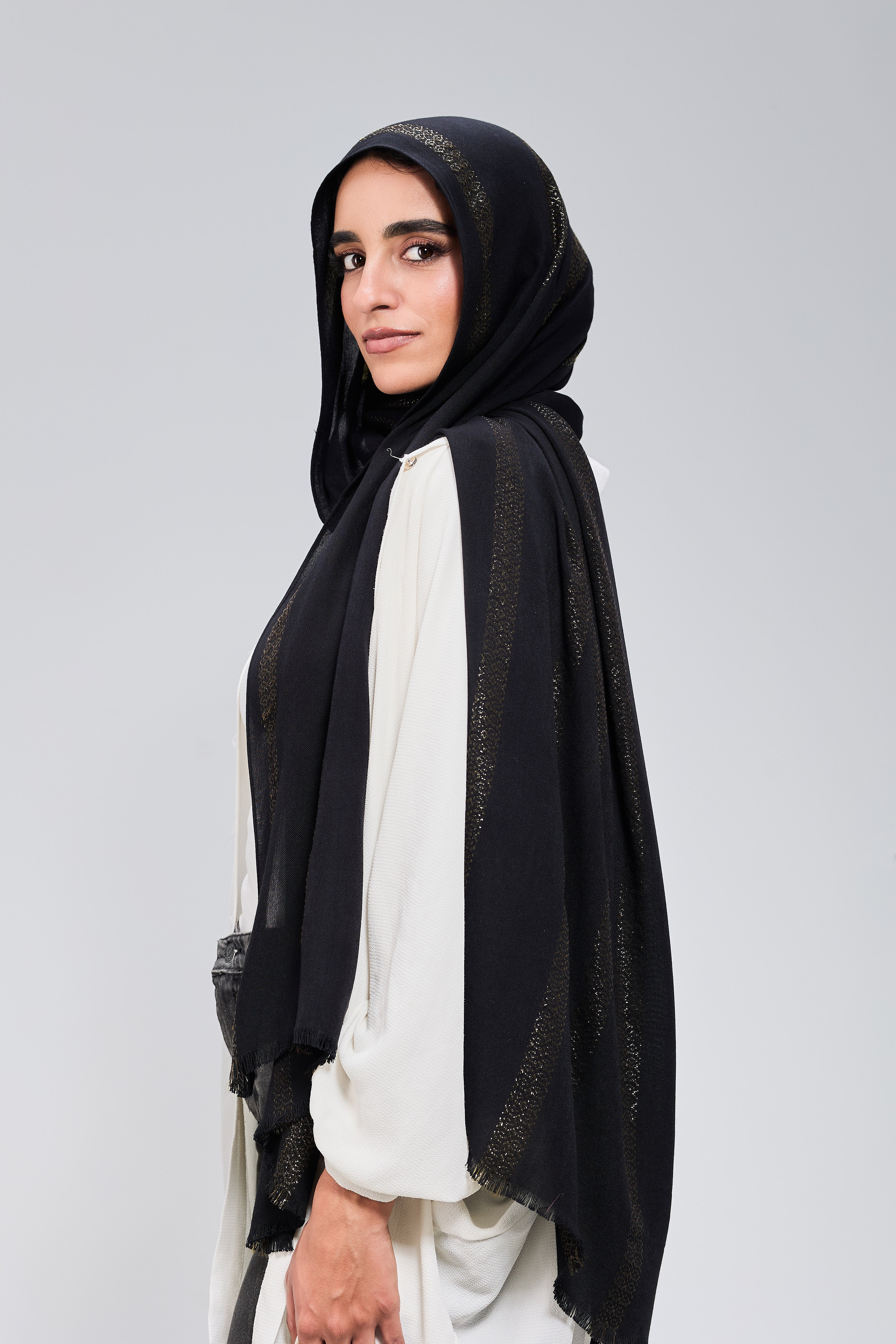 Gold Black cotton line