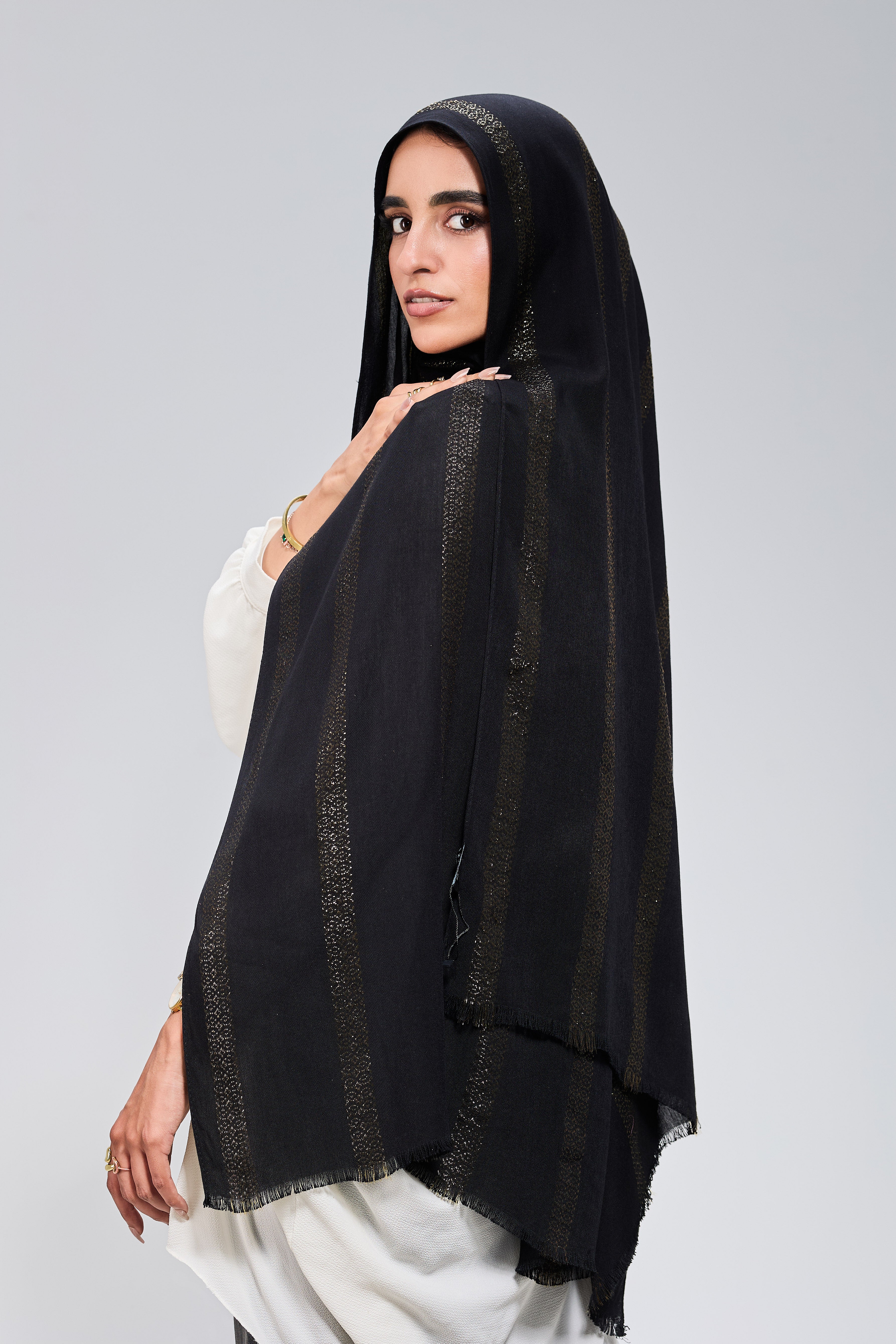 Gold Black cotton line