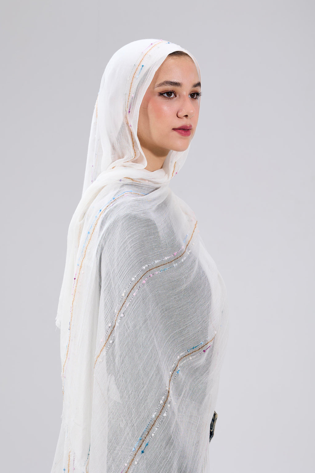 White Soft Embroidered Sponge