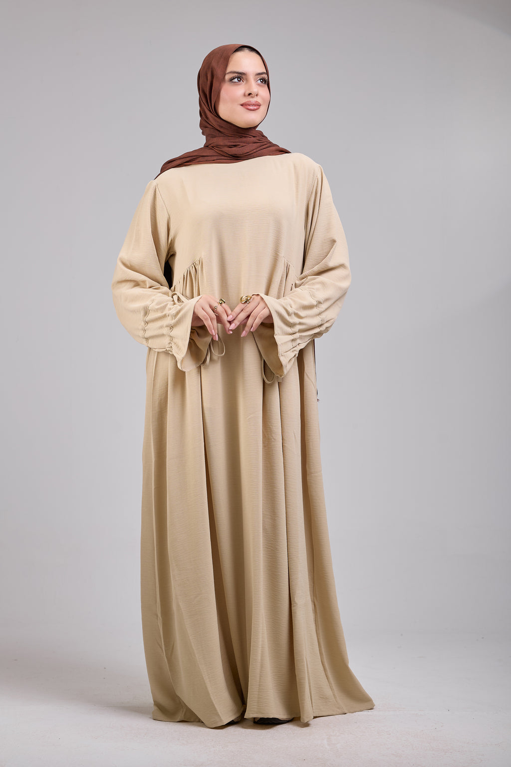 Beige Taleen Abaya
