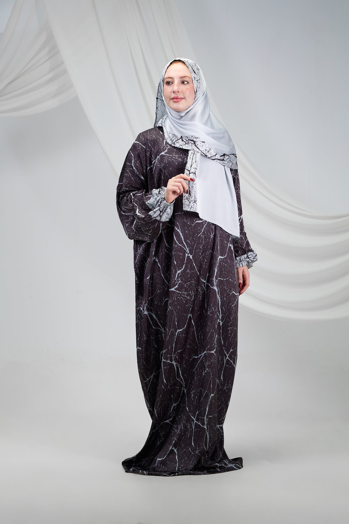 Layl Printed Satin