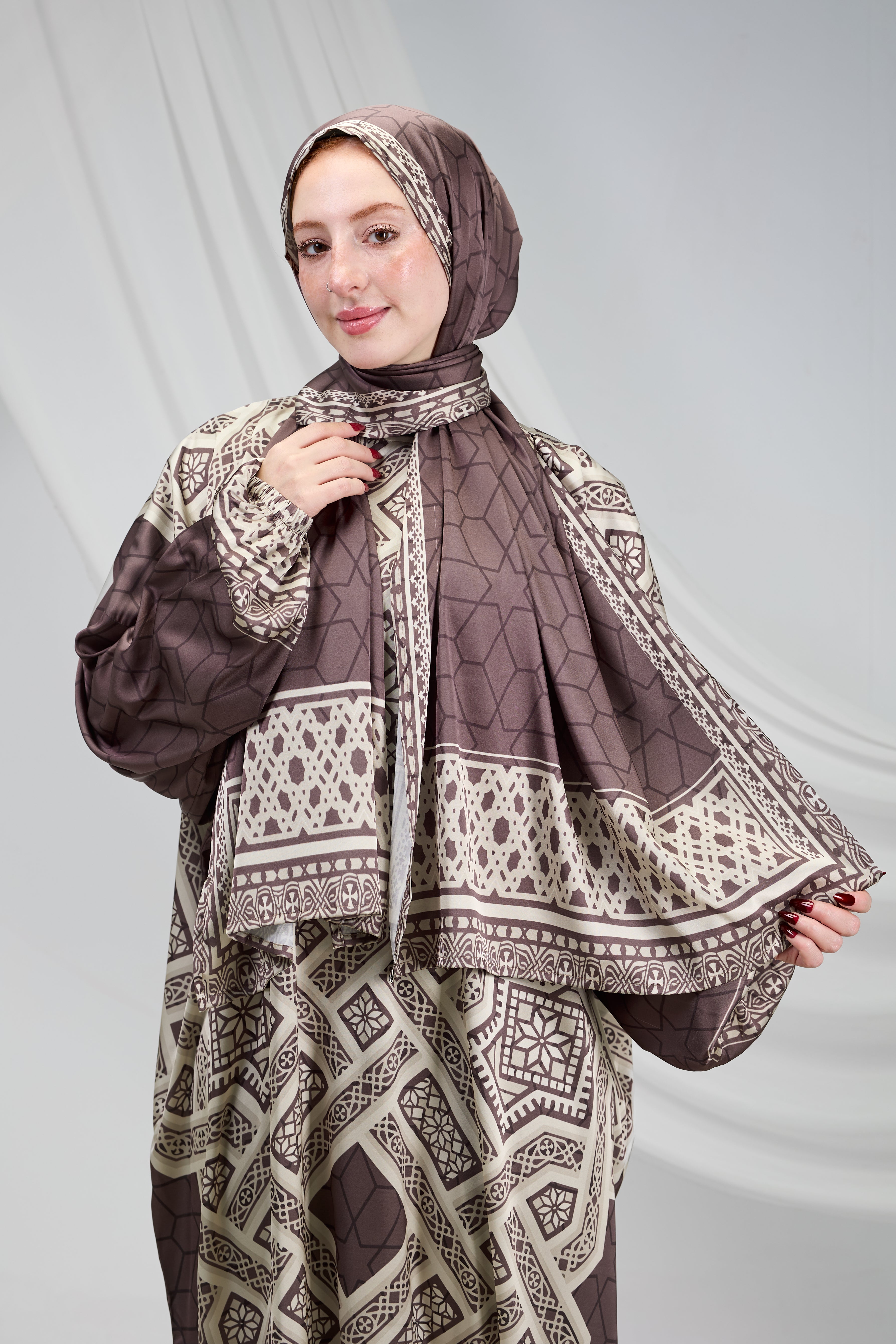 Hudan Printed Satin