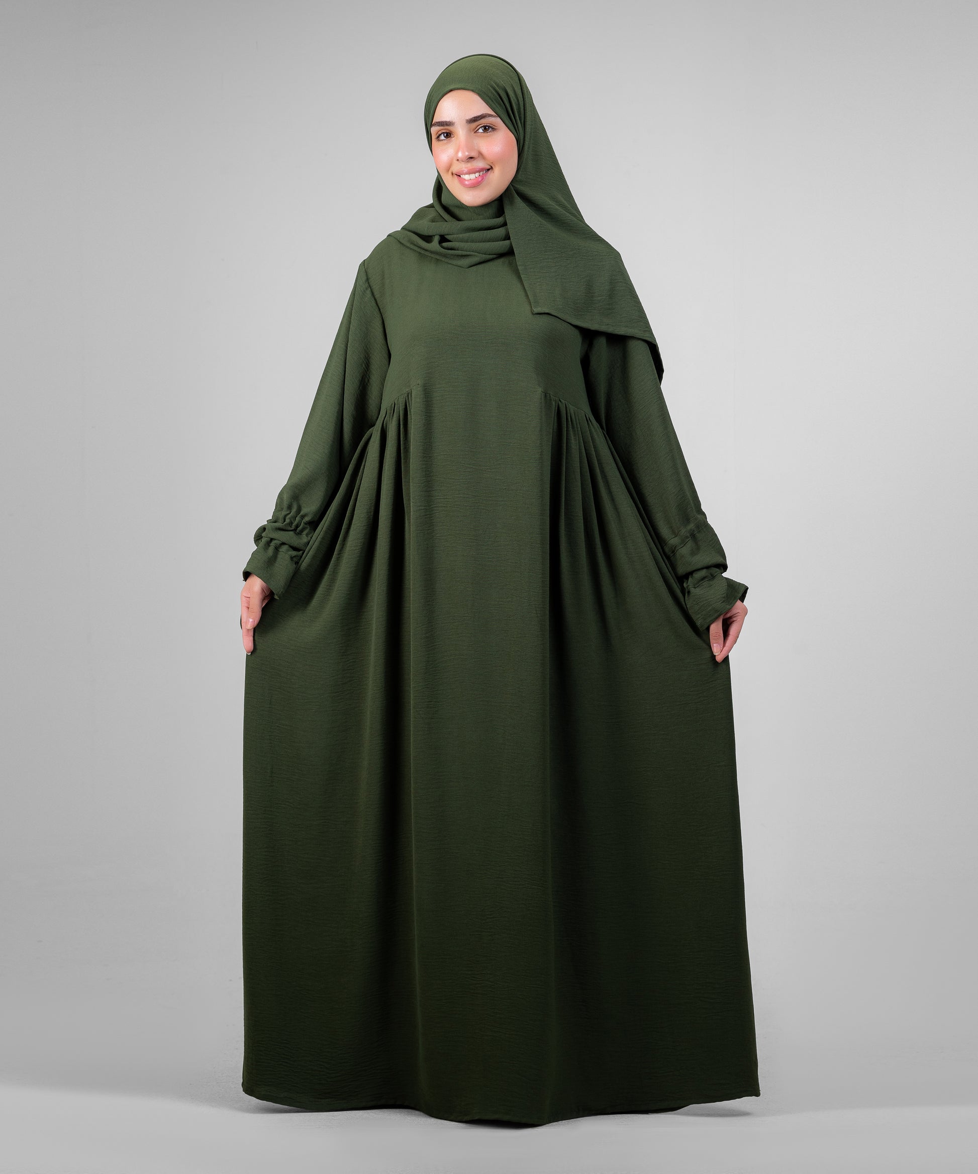 Olive Taleen Abaya