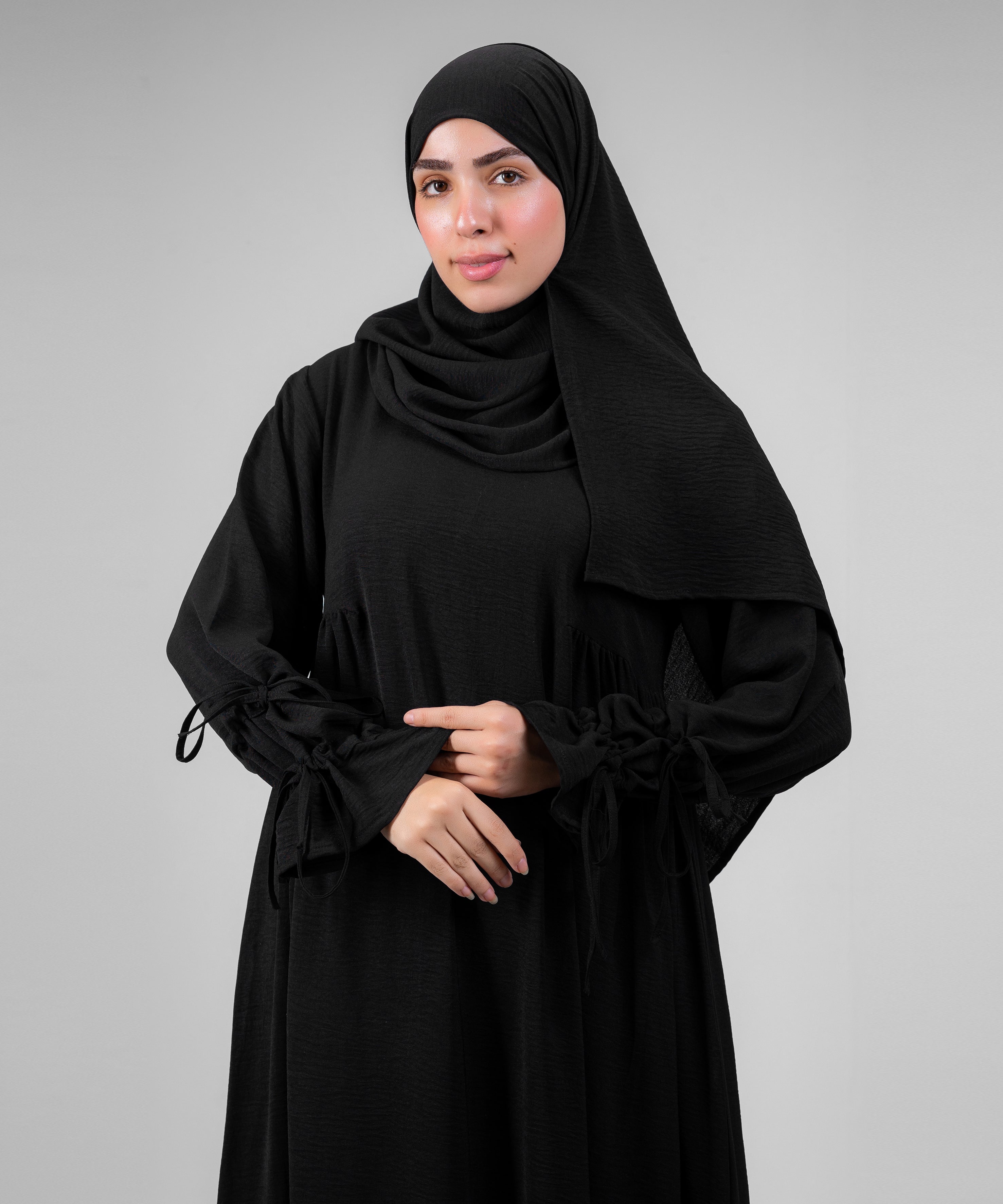 Black Taleen Abaya