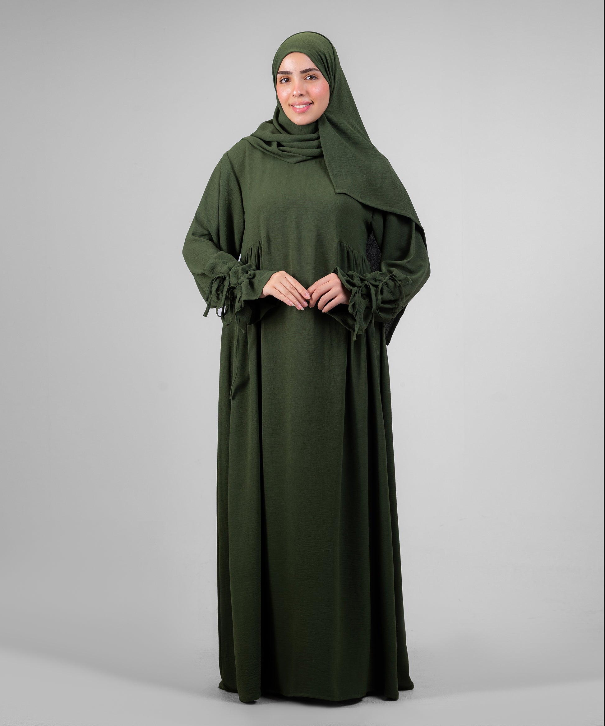 Olive Taleen Abaya